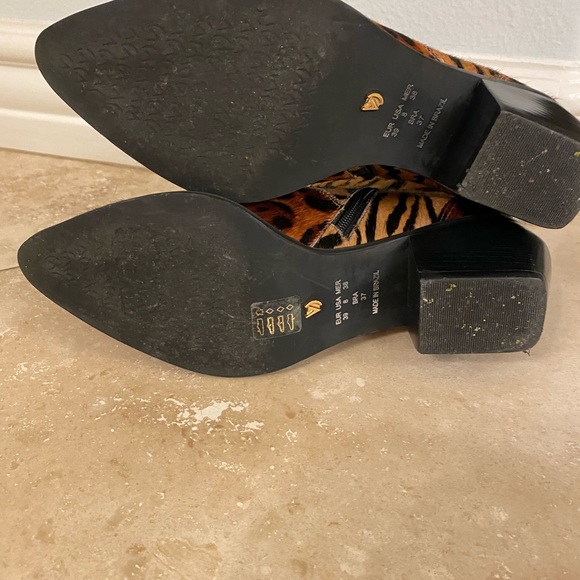 Vicenza real hair/ leather boots. Excellent condition. Size 37 US 8 from Brazil - Picture 6 of 6